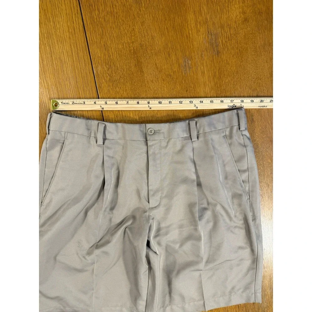 Nike Golf Shorts Men's 38 Khaki Flat Front Performance Dri-Fit Pickleball Tennis
